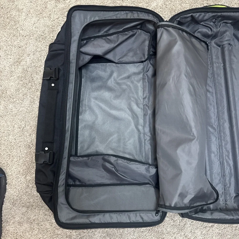 High Sierra Large Rolling Duffel Bag Black 30